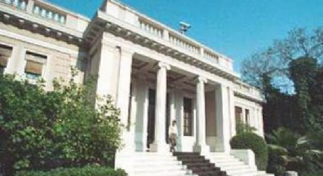 Πρόεδρος όλων των Ελλήνων