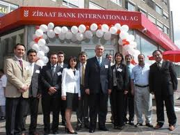 Η Ziraat Bank δίνει δάνεια σε Έλληνες  στρατιωτικούς στην Θράκη!!!