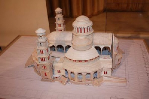 Το τζαμί, ο Ναός του Απόλλωνα και μια... "τούρτα-τσιμέντο"!