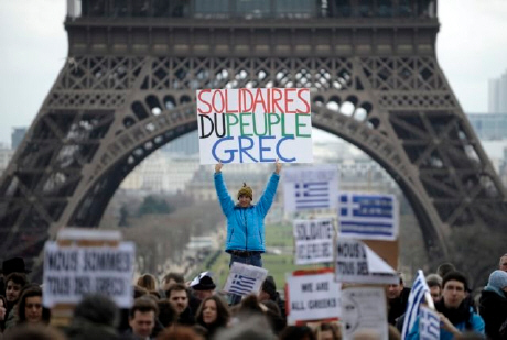 Να σώσουμε τον ελληνικό λαό από τους σωτήρες του - κείμενο Γάλλων στοχαστών