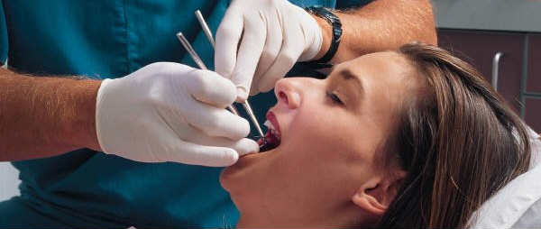 Πρόγραμμα δωρεάν προληπτικών οδοντιατρικών εξετάσεων στον Πειραιά