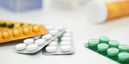 Μεσοσταθμική μείωση 7% στις τιμές των φαρμάκων