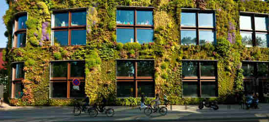 Πράσινα κτίρια δίνουν λύση στην περιβαλλοντική μόλυνση των αστικών κέντρων