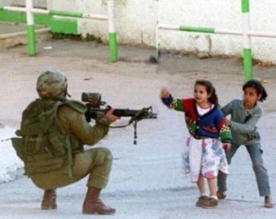 Αιματοβαμμένη, σκλαβωμένη Παλαιστίνη. Ως πότε;