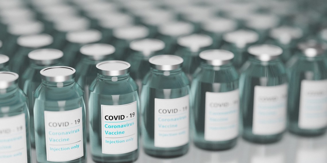 Στοιχεία από τον ΕΜΑ για τους θανάτους από εμβόλια για τον COVID-19: Στα 15.472 οι νεκροί, 1,5 εκατομμύρια οι τραυματισμένοι