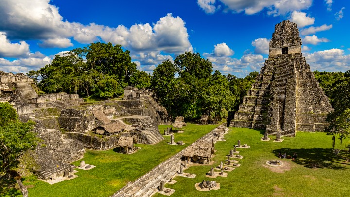 Ιστορική ανακάλυψη: Βρήκαν 417 αρχαίες πόλεις των Μάγια – Συνδέονται με μίλια «υπερεθνικών οδών»
